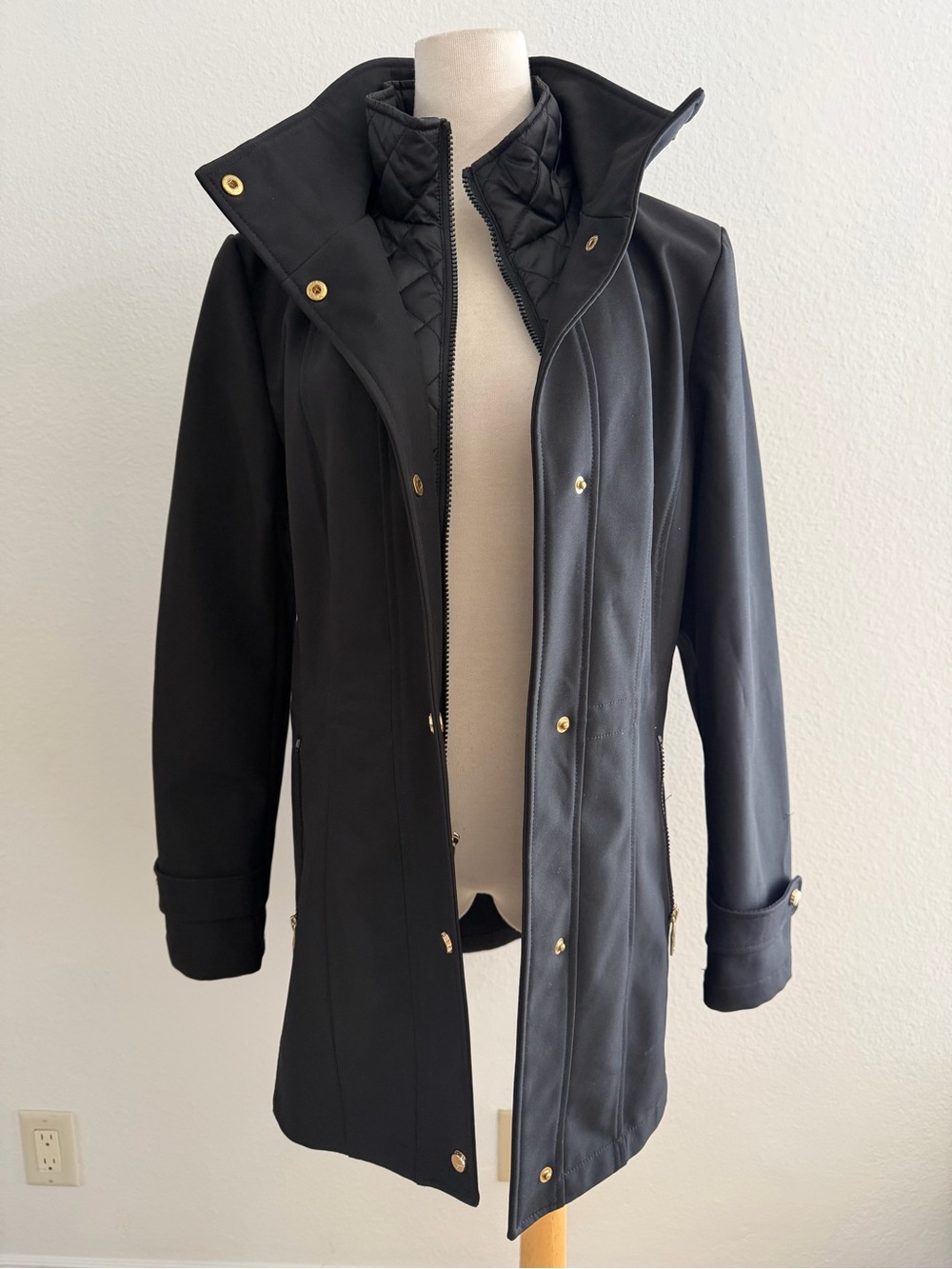 Nautica Black Trench Coat Lightweight Water-resistance with Quilted Bib